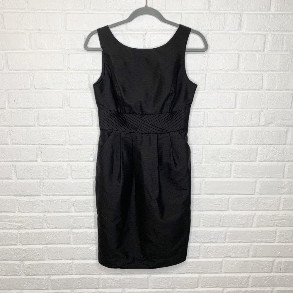 Shoshanna black sleeveless career dress size 4‎
